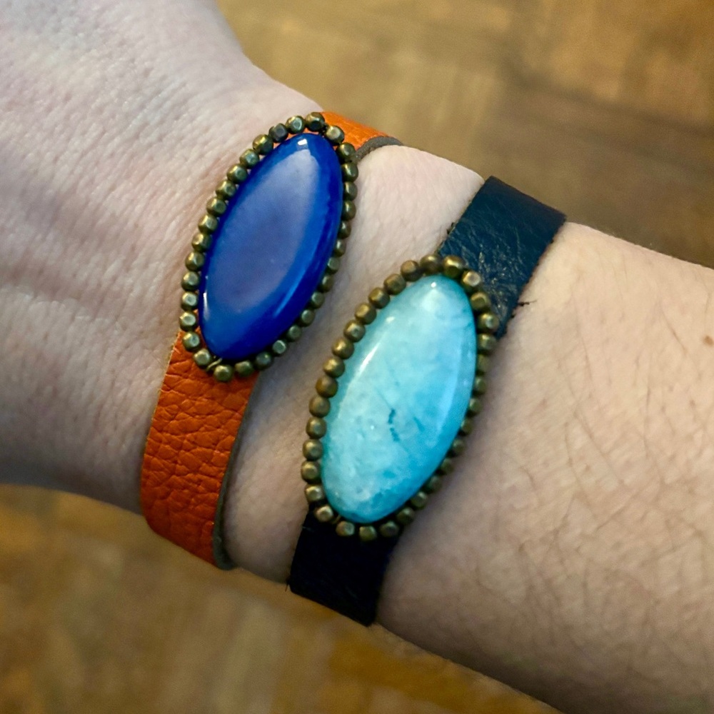 Anthropologie Stone Beaded Pendant Boho Bracelet Set Turquoise Blue Orange Snap